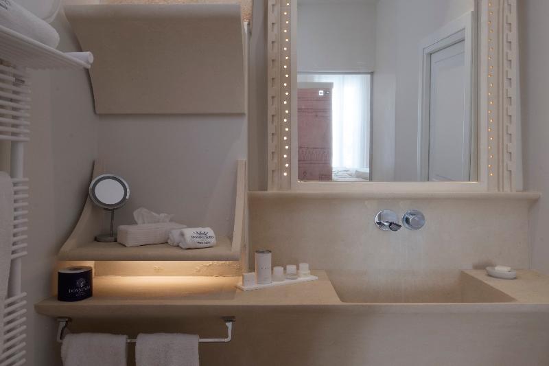 Donnenzo Bed & Breakfast Latiano Bagian luar foto